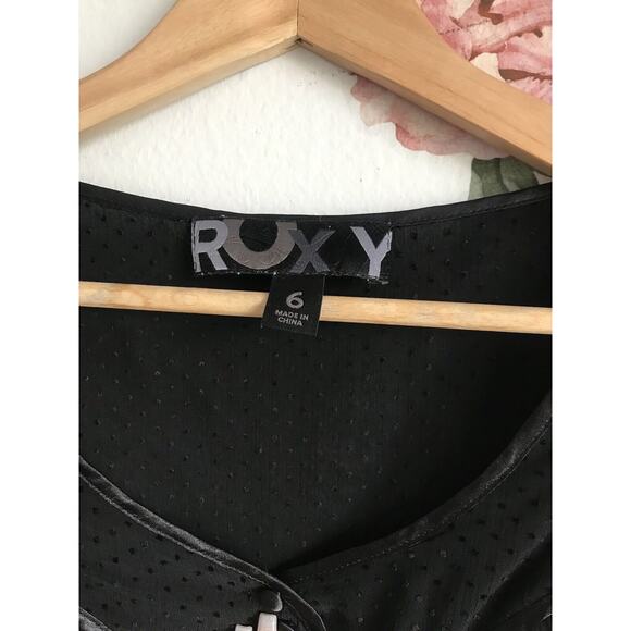 Roxy Sheer Pop Over Black Blouse Size XS - Picture 3 of 5